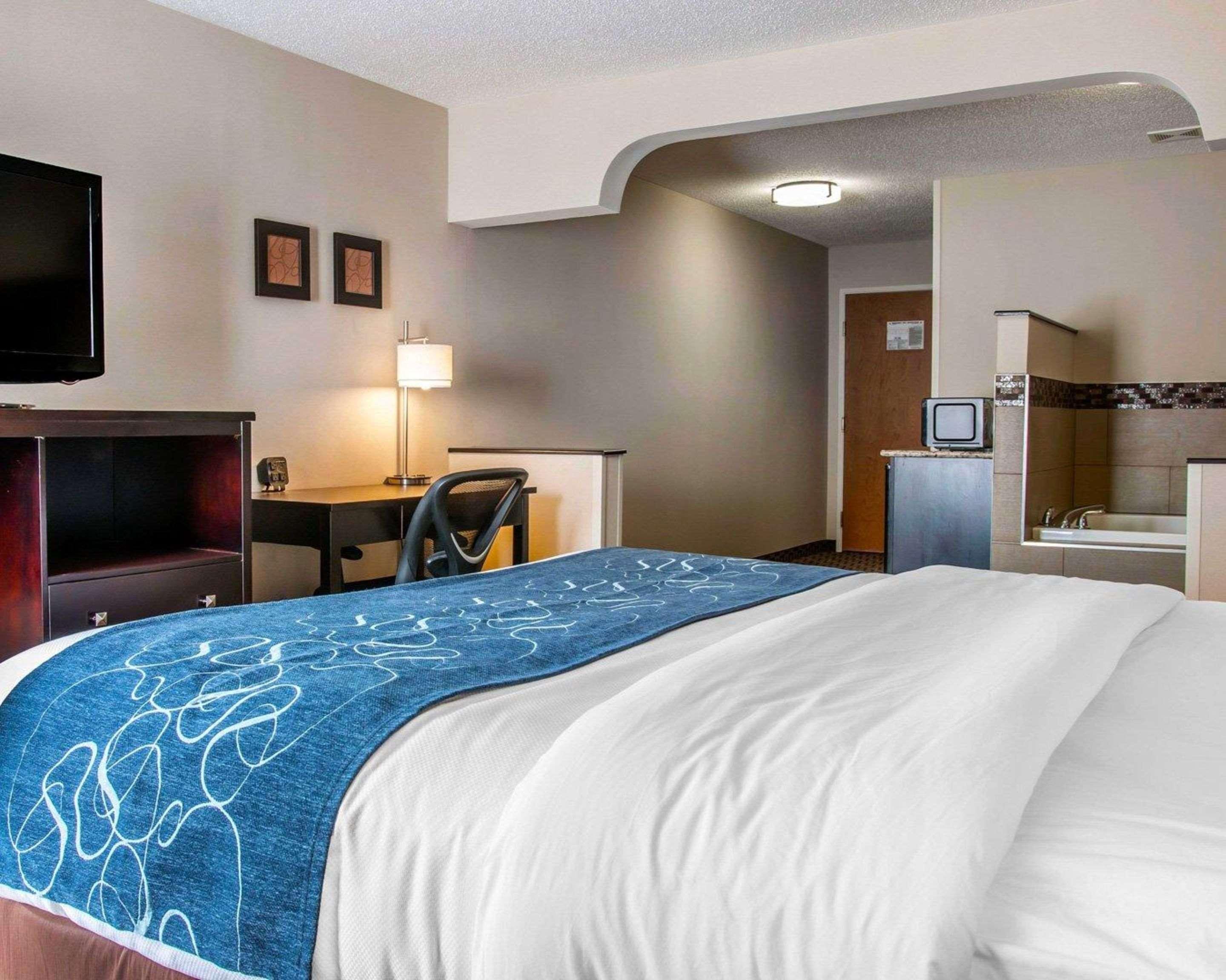 Comfort Suites Benton Harbor - St Joseph Dış mekan fotoğraf