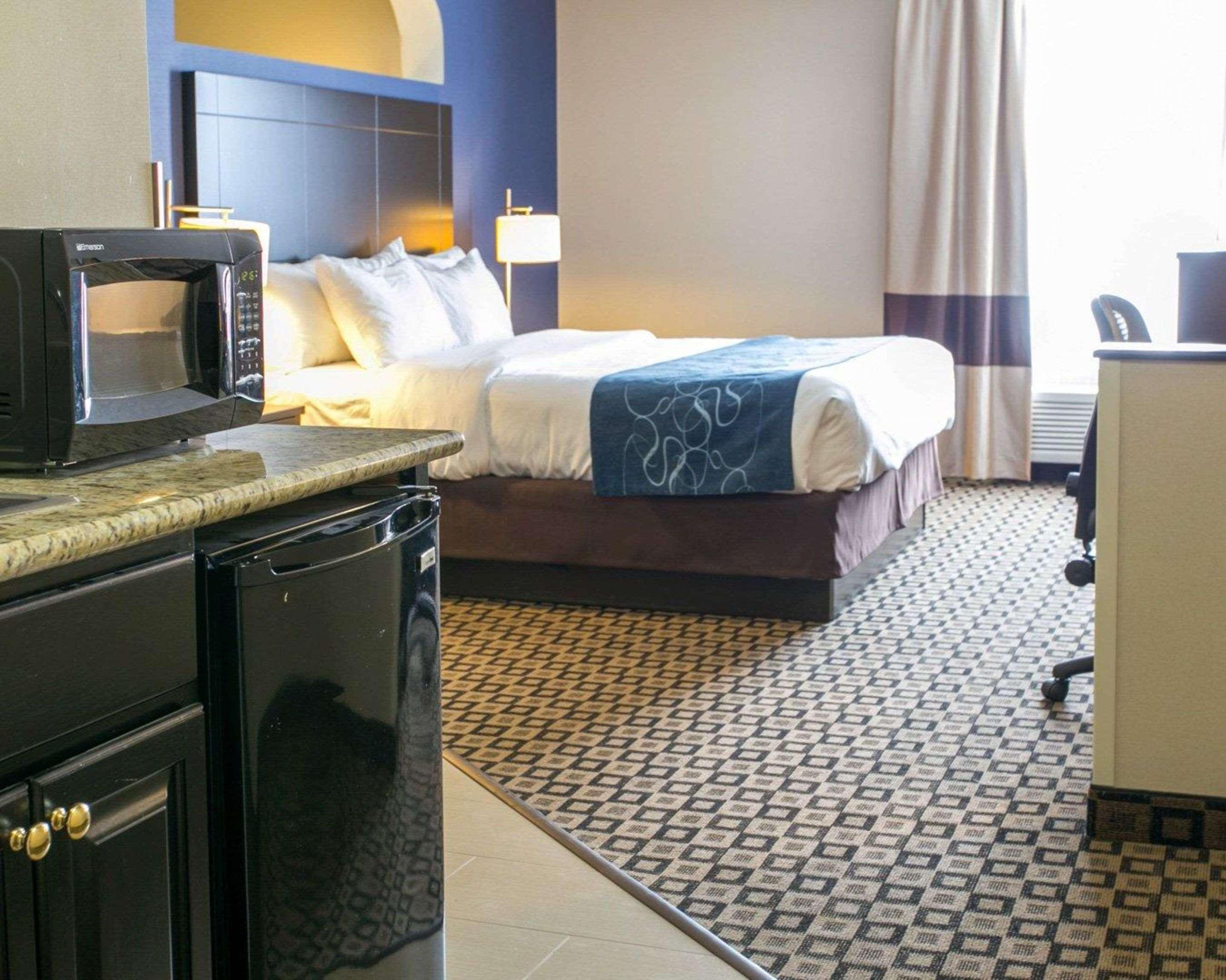 Comfort Suites Benton Harbor - St Joseph Dış mekan fotoğraf