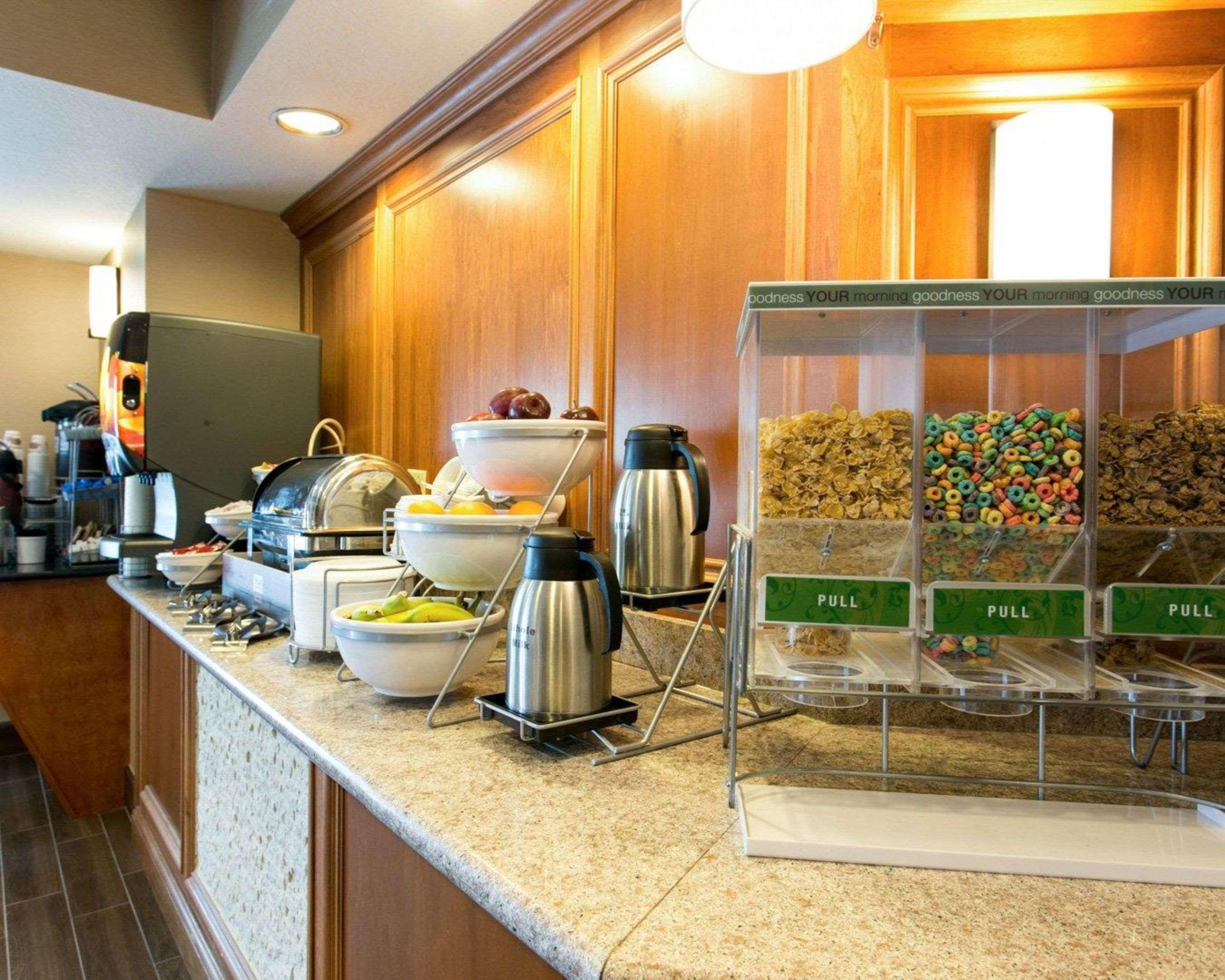 Comfort Suites Benton Harbor - St Joseph Dış mekan fotoğraf