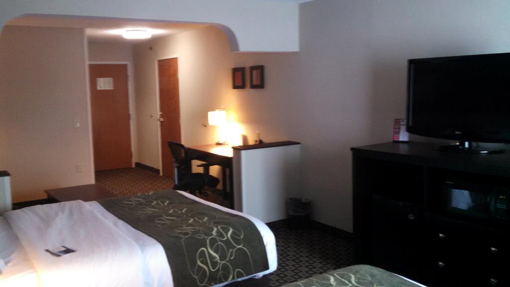 Comfort Suites Benton Harbor - St Joseph Dış mekan fotoğraf