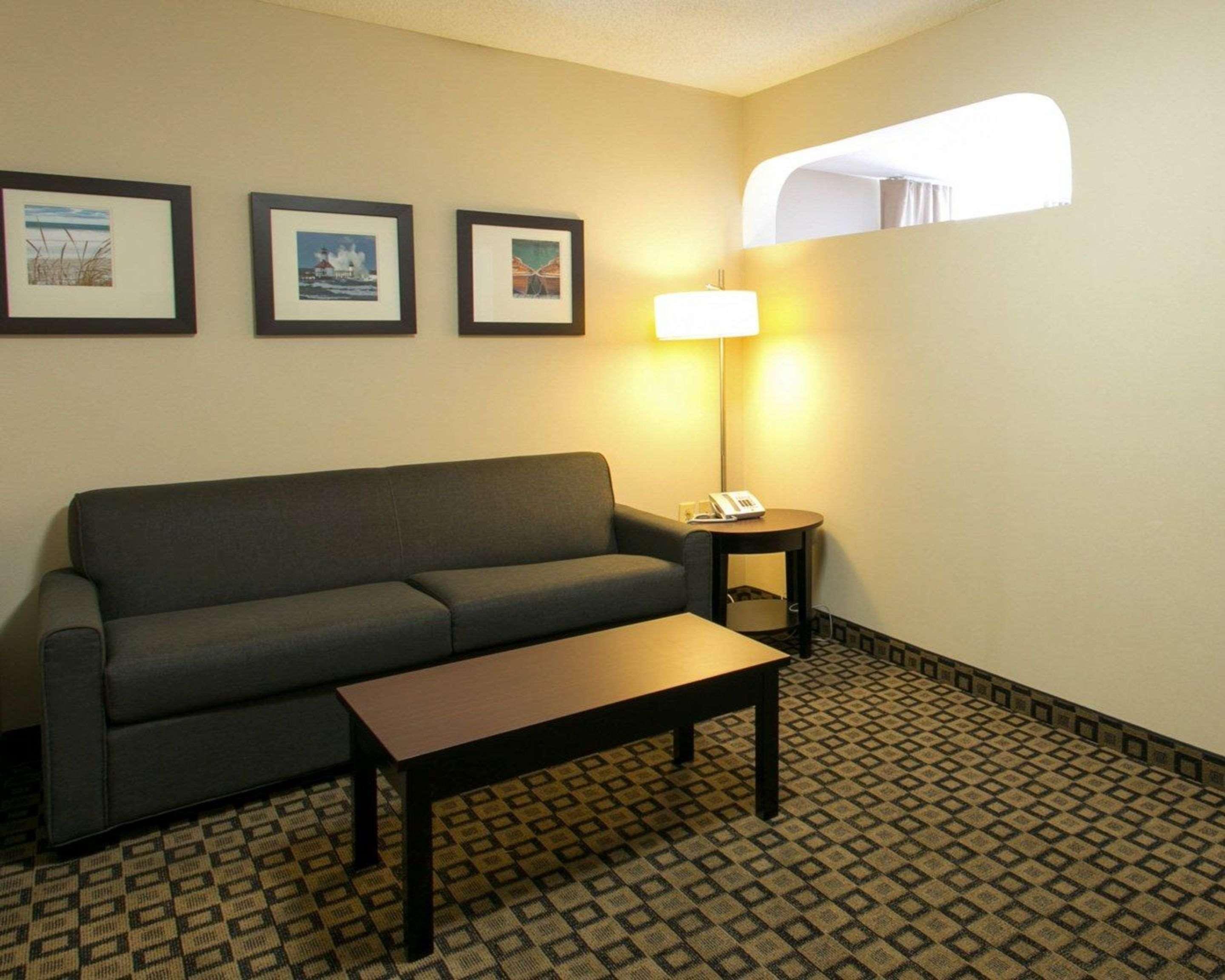 Comfort Suites Benton Harbor - St Joseph Dış mekan fotoğraf