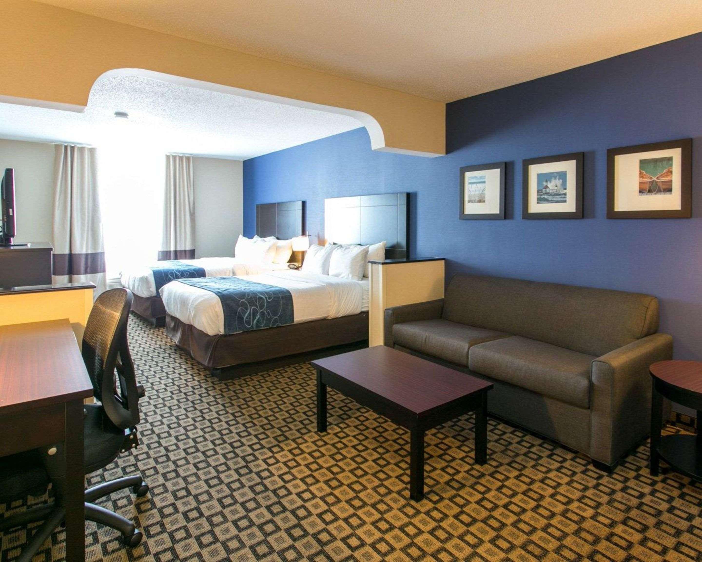 Comfort Suites Benton Harbor - St Joseph Dış mekan fotoğraf