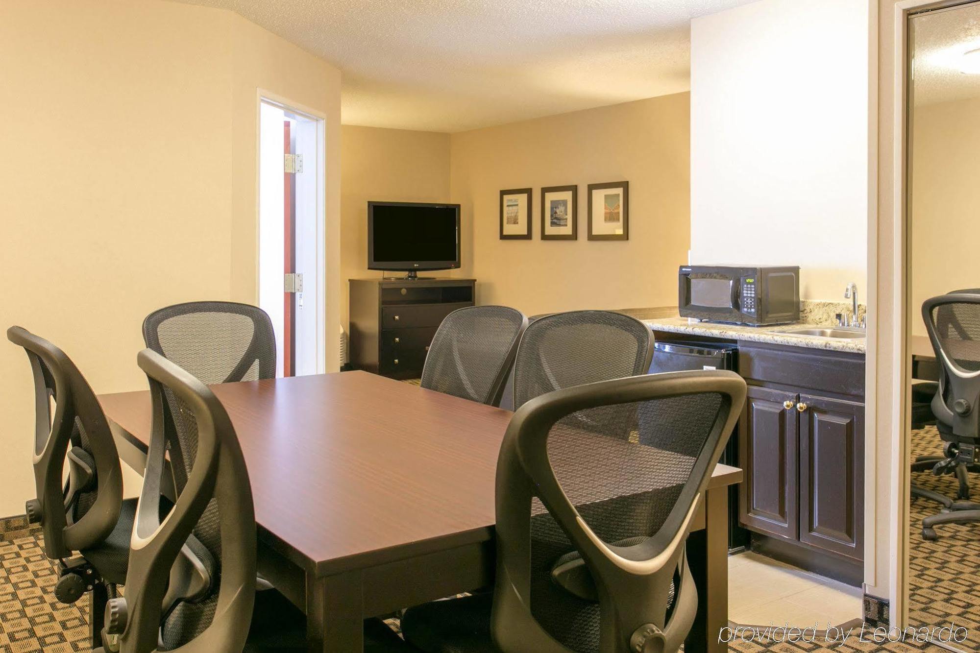 Comfort Suites Benton Harbor - St Joseph Dış mekan fotoğraf