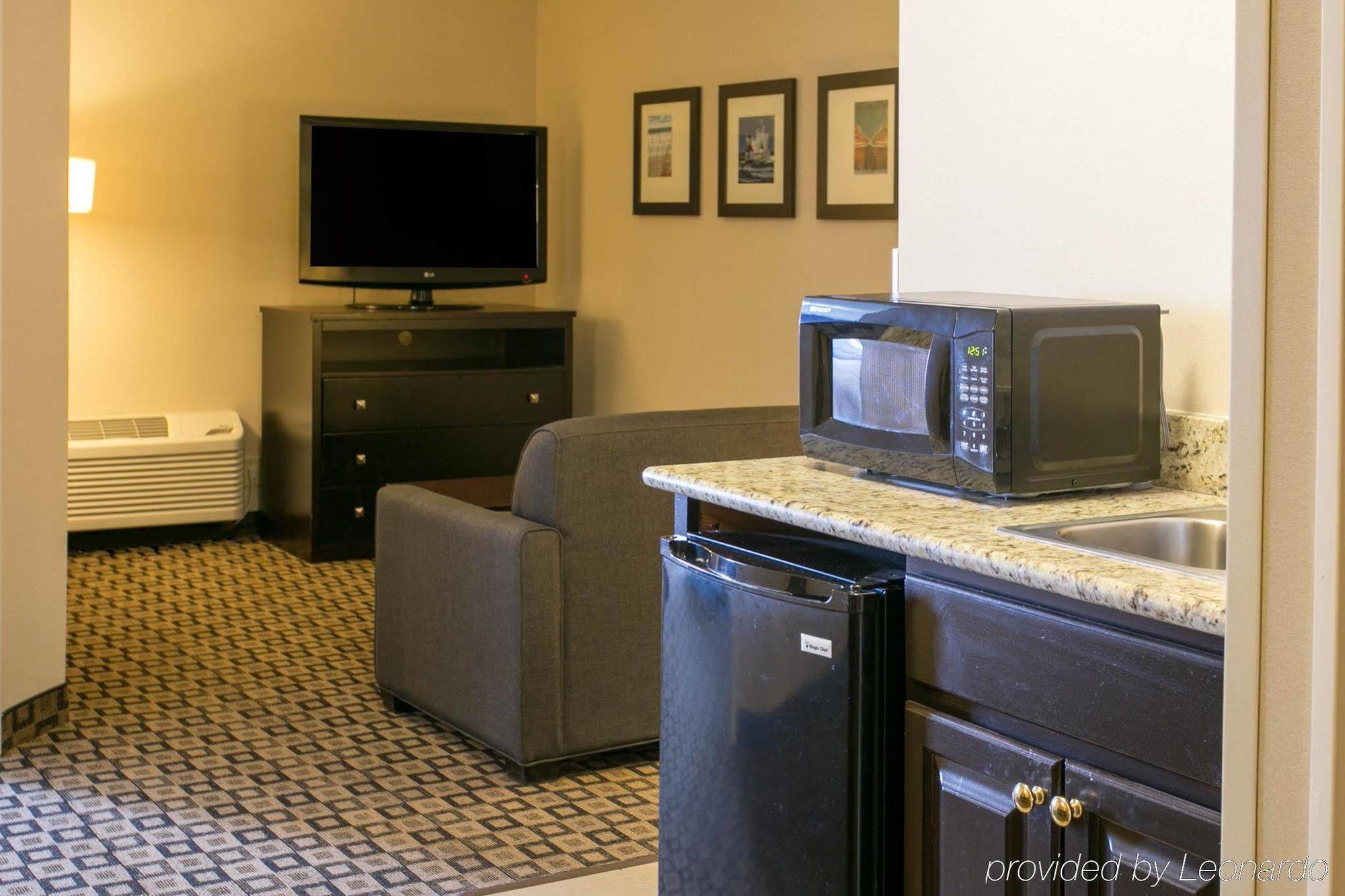 Comfort Suites Benton Harbor - St Joseph Dış mekan fotoğraf
